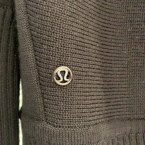 LULULEMON BLACK SWEATER - Picture 3 of 5